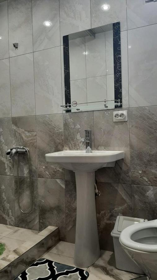 Zolotaya Buhta 10 Hotel Pitsunda Habitación foto